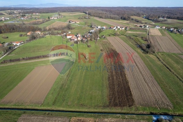Seosko imanje  Bratina, Kupinec