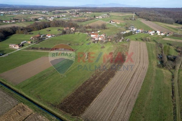 Seosko imanje  Bratina, Kupinec