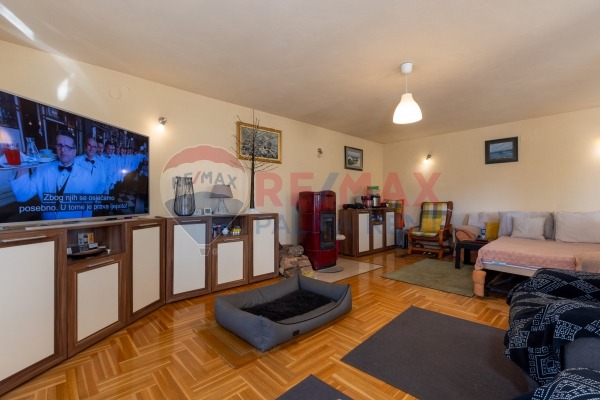 Kuća Zagreb Kupinečki Kraljevec 281 m2