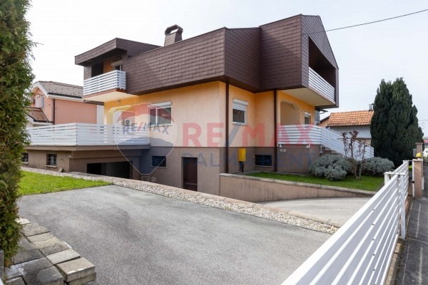 Kuća Zagreb Veliko Polje 335 m2
