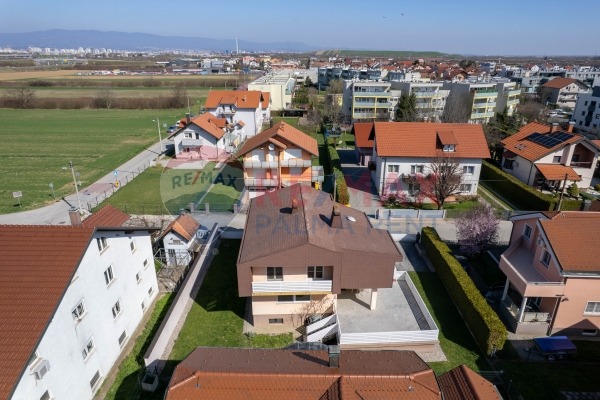 Kuća Zagreb Veliko Polje 335 m2