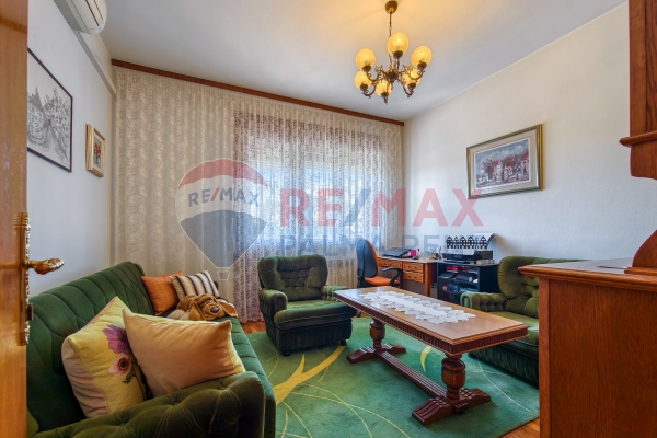 Kuca, Zagreb, Donji Bukovac 380m2