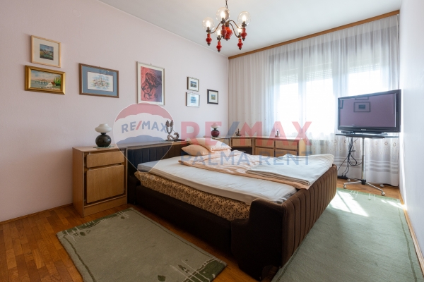 Kuca, Zagreb, Donji Bukovac 380m2