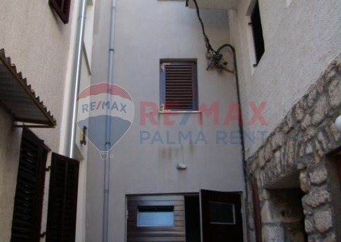 Palma rentTisno-potpuno-komforna-kuca-odmor-01