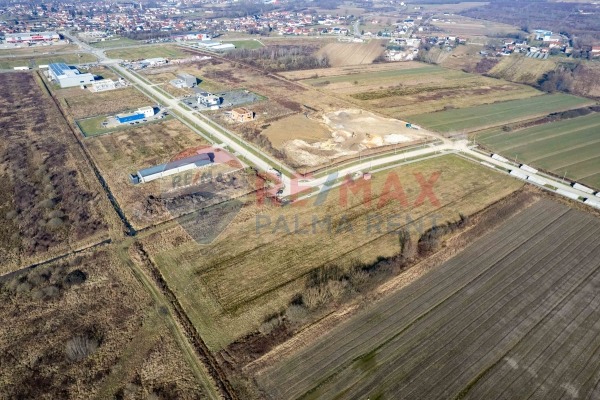 Građevinsko zemljište, Ivanić-Grad, 15549 m2