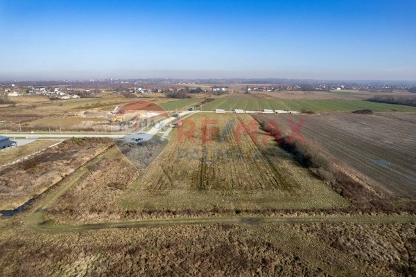 Građevinsko zemljište, Ivanić-Grad, 15549 m2