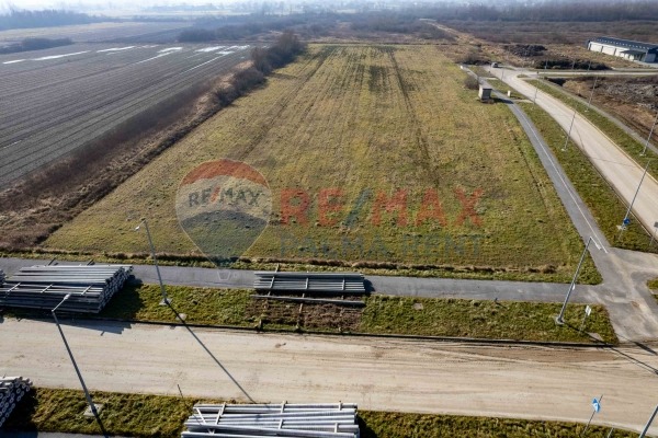 Građevinsko zemljište, Ivanić-Grad, 15549 m2